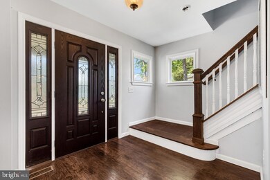 533 N Delaware St, Paulsboro, NJ 08066 - photo 3