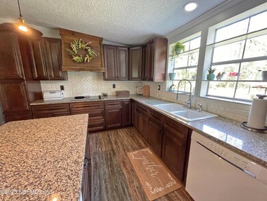 4134 Saunders Dr, Middleburg, FL 32068 - photo 6