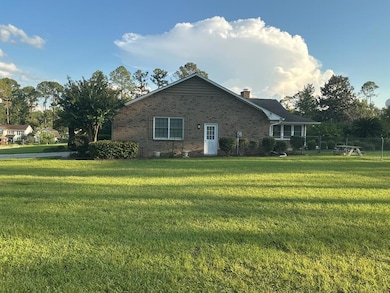 2243 Oakgrove Cir, Valdosta, GA 31602 - photo 4