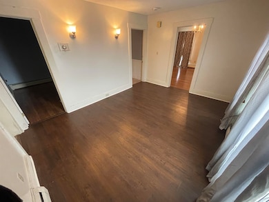 49 E Center St unit 2, Rutland, VT 05701 - photo 3