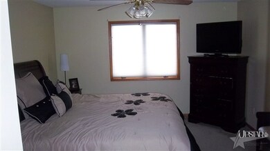 9622 Ballymore Dr, Fort Wayne, IN 46835 - photo 5