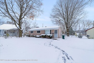 Home-Exposure-3411-S-Deerfield-15