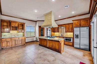 2404 SW 70th St, Lawton, OK 73505 - photo 5