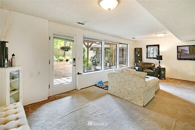 8601 SE 71st St, Mercer Island, WA 98040 - photo 5