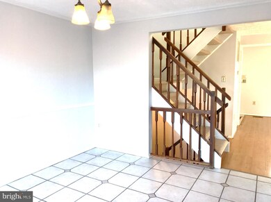 19534 Twinflower Cir, Germantown, MD 20876 - photo 4