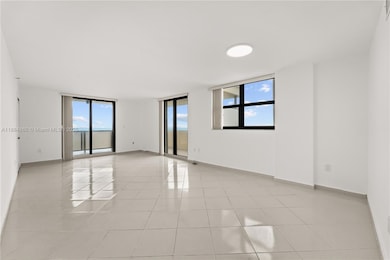 1623 Collins Ave unit PH1014, Miami Beach, FL 33139 - photo 6