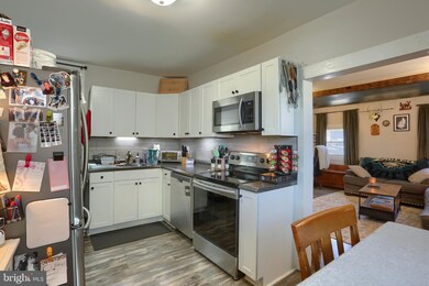 712 State St, Lemoyne, PA 17043 - photo 7