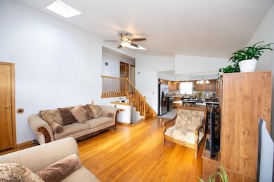 12507 S Tripp Ave, Alsip, IL 60803 - photo 5