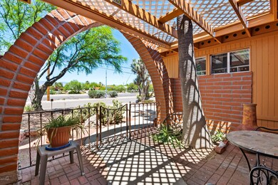 03-Front Entry Way