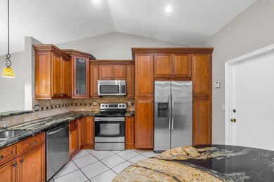 9135 Bedford Dr, Boca Raton, FL 33434 - photo 7