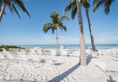 Grand Floridian Beach Club - private beach