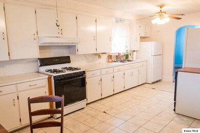 7 N Market St, Danville, OH 43014 - photo 6