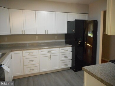 1600 Robin Ct, Fort Washington, MD 20744 - photo 4