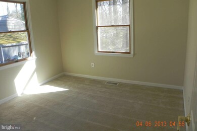 320 Cedar Ln, Annapolis, MD 21403 - photo 4