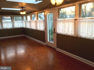 614 Meadow Ln, Oreland, PA 19075 - photo 5