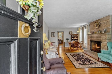 28 Sumach Ave, Riverside, RI 02915 - photo 2