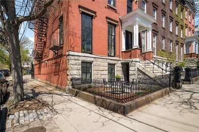 96 Bowen St unit 1, Providence, RI 02906 - photo 4