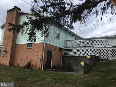 624 Cherry St, Franklin, WV 26807 - photo 4