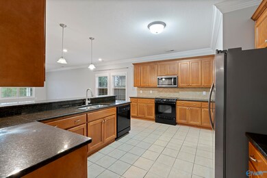 5031 Valley Cove Dr SE, Owens Cross Roads, AL 35763 - photo 6