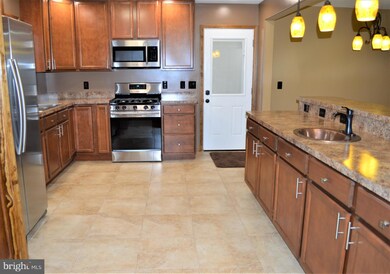 1105 Meander Dr unit UPPER LEVEL, Culpeper, VA 22701 - photo 2