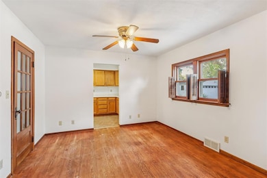 2818 Bowdoin St, Des Moines, IA 50313 - photo 7