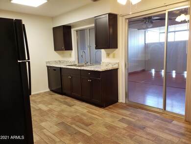 13671 N Newcastle Dr, Sun City, AZ 85351 - photo 5