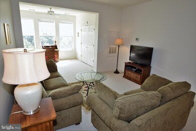 Lakeland Ridge Condominiums unit 309, Gaithersburg, MD 20878 - photo 4