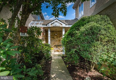 118 Loramie Cir unit 18, Berwyn, PA 19312 - photo 3