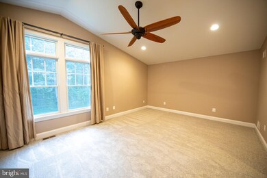 7124 Carmae Rd, Sykesville, MD 21784 - photo 5