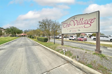 1202 Thorpe Ln unit 508, San Marcos, TX 78666 - photo 2