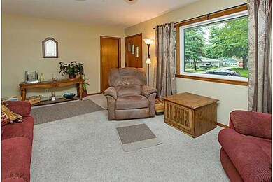 3506 Shawnee Place, Des Moines, IA 50310 - photo 6