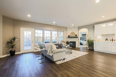 6685 Liberty Cir, Liberty Township, OH 45069 - photo 6