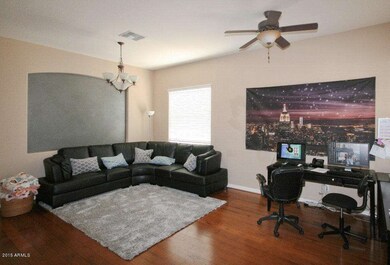 15_LIVINGROOM_2_lzn