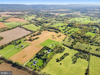 405 Spring Creek Ln, Shepherdstown, WV 25443 - photo 5