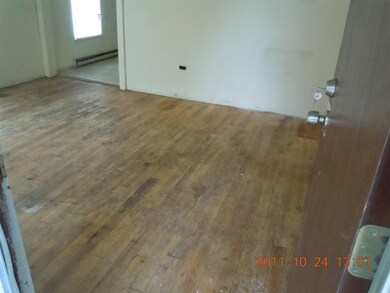 319 S Diamond St, Nampa, ID 83686 - photo 6