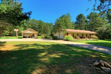12134 Thaxton Ln Apison TN-small-002-8-T