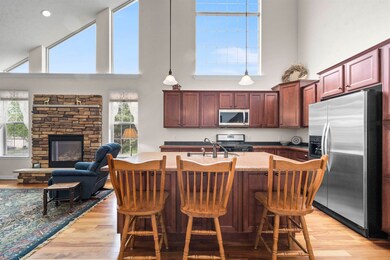 5233 Teaberry Ln unit 2, Fitchburg, WI 53711 - photo 5