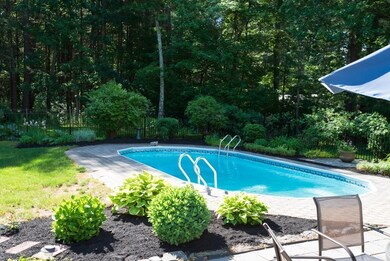 4 Amburg St, Georgetown, MA 01833 - photo 5