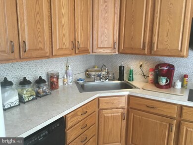 4908 Dower Dr, La Plata, MD 20646 - photo 2