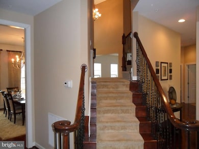 4206 Captain Perry Ct, Upper Marlboro, MD 20772 - photo 3