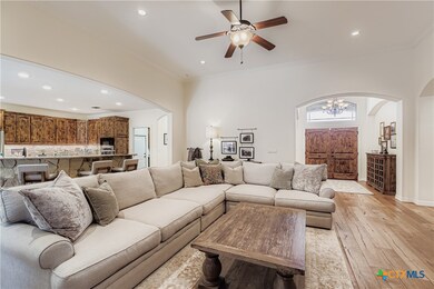 9907 Kopplin Rd, New Braunfels, TX 78132 - photo 7