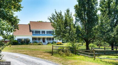 5079 Claston Ct, Warrenton, VA 20187 - photo 4