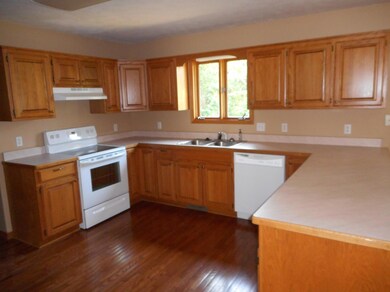 Kitchen with Oak Cabinets