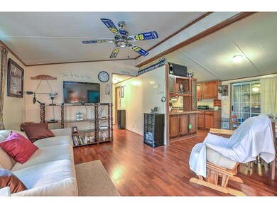 16881 Kingsport Hwy, Fall Branch, TN 37656 - photo 6