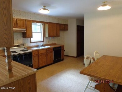 138 Weasel Rd, Dingmans Ferry, PA 18328 - photo 7
