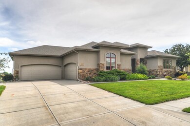 mls 9803 Hazeltine ext 01