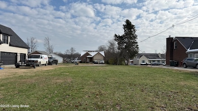 8606 Loch Lea Ln, Louisville, KY 40299 - photo 4