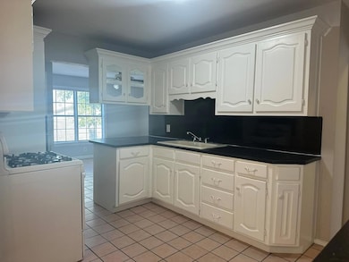 2410 W 11th St, Odessa, TX 79763 - photo 6