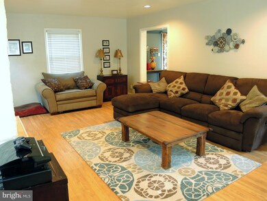 3804 Winchester Ln, Bowie, MD 20715 - photo 5