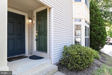 46341 Pryor Square, Sterling, VA 20165 - photo 3